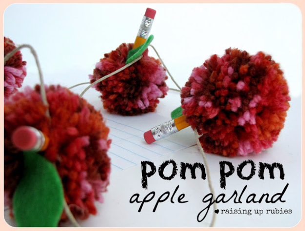 DIY Crafts with Pom Poms - Pom Pom Apple Garland - Fun Yarn Pom Pom Crafts Ideas. Garlands, Rug and Hat Tutorials, Easy Pom Pom Projects for Your Room Decor and Gifts http://stage.diyprojectsforteens.com/diy-crafts-pom-poms