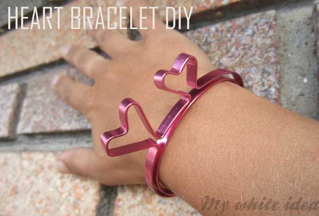 Cool Crafts You Can Make for Less than 5 Dollars | Cheap DIY Projects Ideas for Teens, Tweens, Kids and Adults | Heart Bracelet #teencrafts #cheapcrafts #crafts/