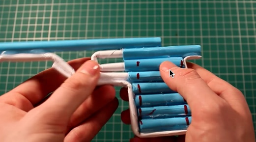 How To Make A Paper Gun That Shoots