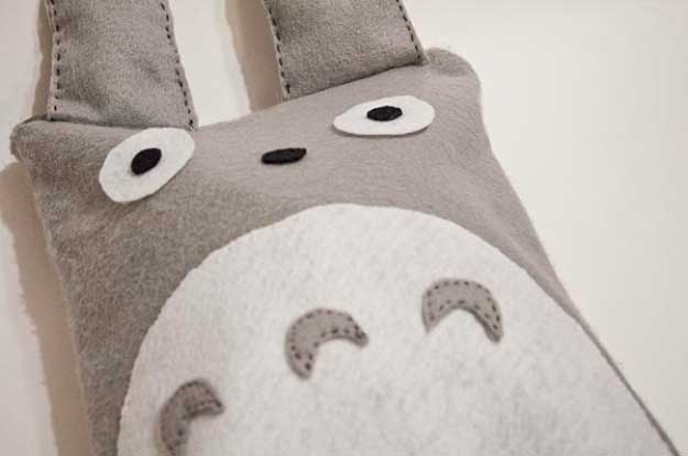 Cool DIY Ideas for Your iPhone iPad Tablets & Phones | Fun Projects for Chargers, Cases and Headphones | DIY: How To Make Totoro's Laptop Bag or Ipad Case #diygadgets #stem #techtoys #iphone
