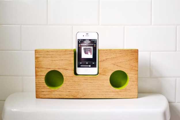 Cool DIY Ideas for Your iPhone iPad Tablets & Phones | Fun Projects for Chargers, Cases and Headphones | Dock Box inspired iphone amp #diygadgets #stem #techtoys #iphone