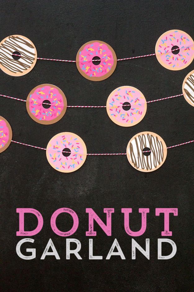 DIY Teen Room Decor Ideas for Girls | Adorable Doughnut Garland | Cool Bedroom Decor, Wall Art & Signs, Crafts, Bedding, Fun Do It Yourself Projects and Room Ideas for Small Spaces #diydecor #teendecor #roomdecor #teens #girlsroom