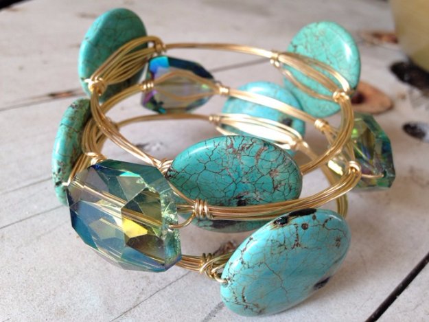 Crafts to Make and Sell - Make Wire Bangles with Wraps - Cool and Cheap Craft Projects and DIY Ideas for Teens and Adults to Make and Sell - Fun, Cool and Creative Ways for Teenagers to Make Money Selling Stuff to Make #teencrafts #diyideas #craftstosell
