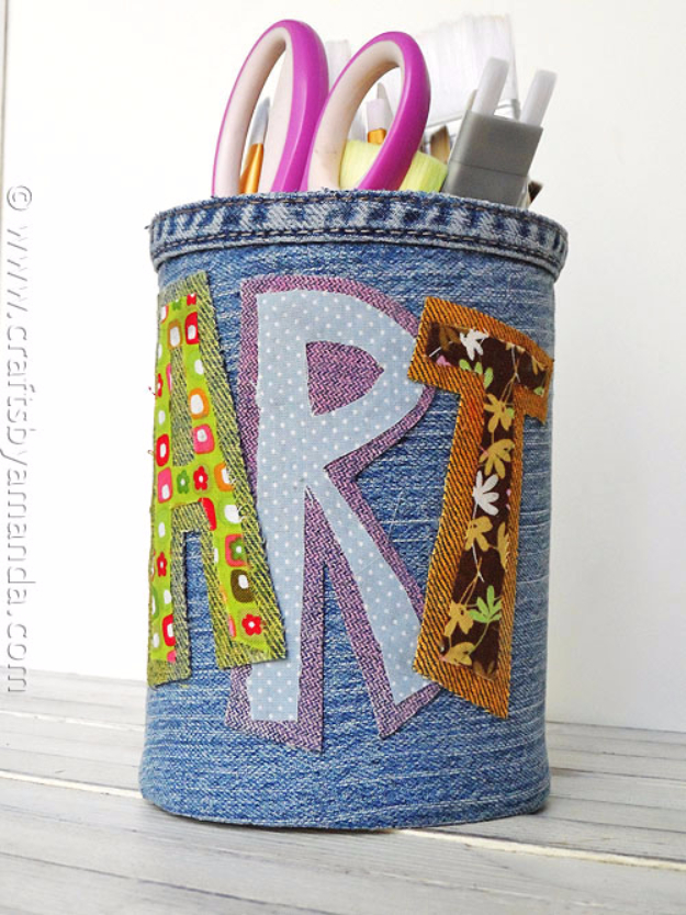 DIY School Supplies You Need For Back To School - Denim Covered Pencil Can - Cuter, Cool and Easy Projects for Teens, Tweens and Kids to Make for Middle School and High School. Fun Ideas for Backpacks, Pencils, Notebooks, Organizers, Binders #diyschoolsupplies #backtoschool #teencrafts