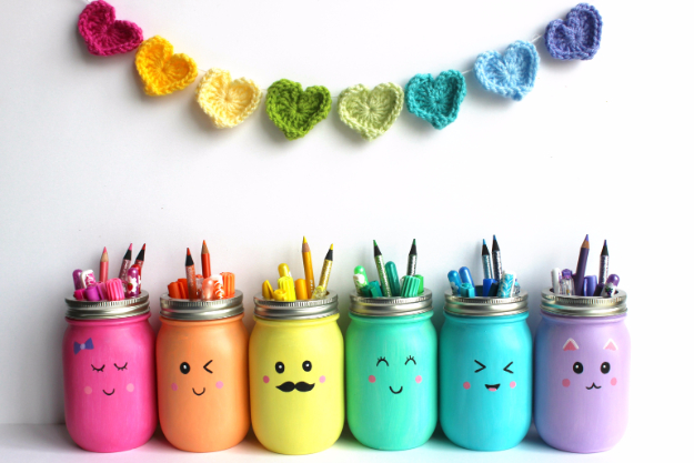 DIY School Supplies You Need For Back To School - Kawaii Inspired Mason Jar Marker And Pencil Holders - Cuter, Cool and Easy Projects for Teens, Tweens and Kids to Make for Middle School and High School. Fun Ideas for Backpacks, Pencils, Notebooks, Organizers, Binders #diyschoolsupplies #backtoschool #teencrafts