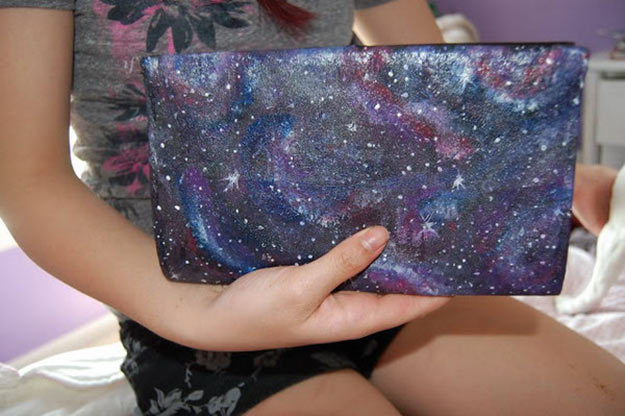 DIY Galaxy Crafts - DIY Galaxy Purse - Galaxy DIY Projects for Your Room, Gifts, Clothes. Ideas for Painting Jewelry, Shirts, Jar Ideas, Food and Makeup. Step by Step Tutorials for Teens, Tweens and Adults