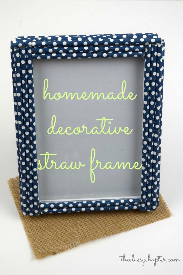 DIY Gifts for Teens - Homemade Decorative Straw Frame - Cool Ideas for Girls and Boys, Friends and Gift Ideas for Teenagers. Creative Room Decor, Fun Wall Art and Awesome Crafts You Can Make for Presents #teengifts #teencrafts