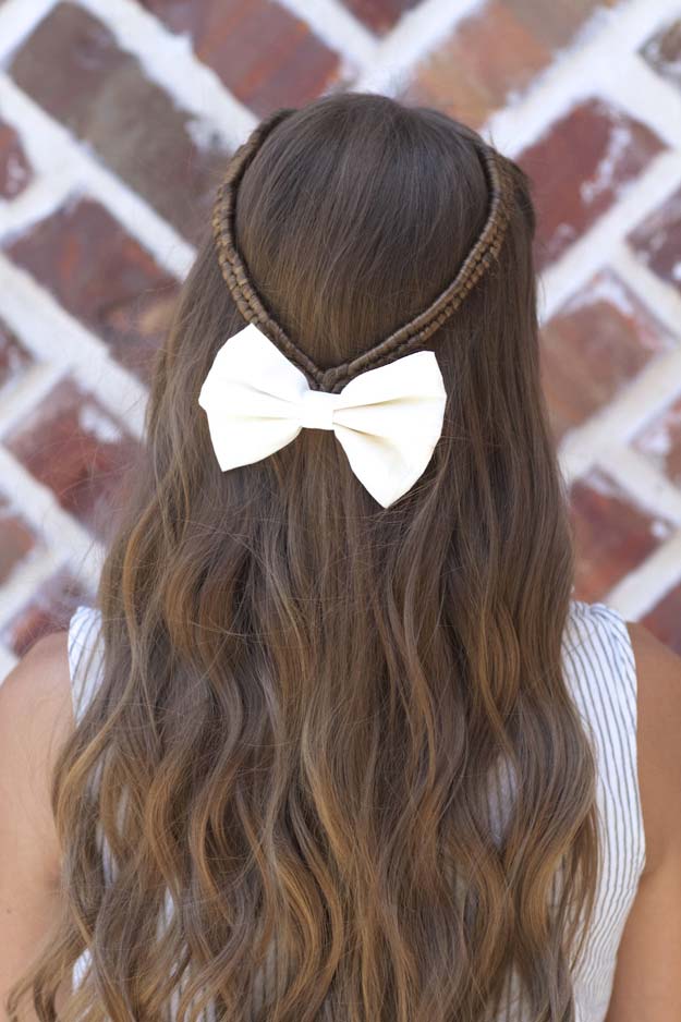 Cool and Easy DIY Hairstyles - Infinity Braid Tieback - Quick and Easy Ideas for Back to School Styles for Medium, Short and Long Hair - Fun Tips and Best Step by Step Tutorials for Teens, Prom, Weddings, Special Occasions and Work. Up dos, Braids, Top Knots and Buns, Super Summer Looks #hairstyles #hair #teens #easyhairstyles #diy #beauty