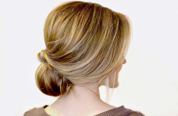 Cool and Easy DIY Hairstyles - Retro Bouffant - Quick and Easy Ideas for Back to School Styles for Medium, Short and Long Hair - Fun Tips and Best Step by Step Tutorials for Teens, Prom, Weddings, Special Occasions and Work. Up dos, Braids, Top Knots and Buns, Super Summer Looks #hairstyles #hair #teens #easyhairstyles #diy #beauty