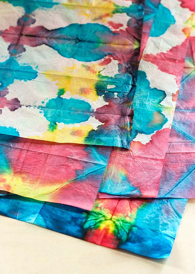 DIY Gifts for Teens - Tie-Dye Tissue Paper - Cool Ideas for Girls and Boys, Friends and Gift Ideas for Teenagers. Creative Room Decor, Fun Wall Art and Awesome Crafts You Can Make for Presents