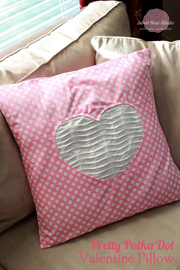 DIY Polka Dot Crafts and Projects - DIY Polka Dot Pillow - Cool Clothes, Room and Home Decor, Wall Art, Mason Jars and Party Ideas, Canvas, Fabric and Paint Project Tutorials - Fun Craft Ideas for Teens, Kids and Adults Make Awesome DIY Gifts