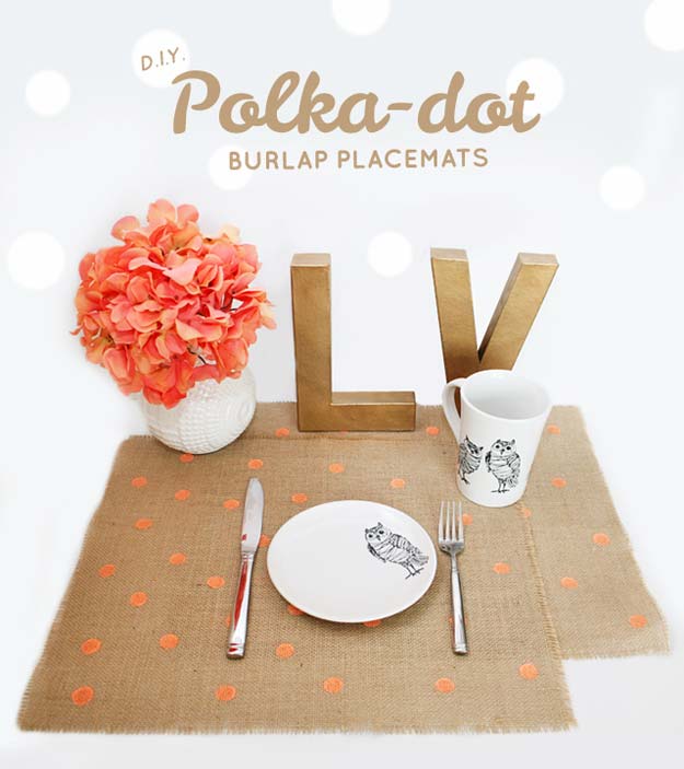 DIY Polka Dot Crafts and Projects - DIY Polka Dot Burlap - Cool Clothes, Room and Home Decor, Wall Art, Mason Jars and Party Ideas, Canvas, Fabric and Paint Project Tutorials - Fun Craft Ideas for Teens, Kids and Adults Make Awesome DIY Gifts