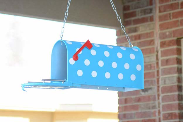 DIY Polka Dot Crafts and Projects - DIY Polka Dot Mailbox - Cool Clothes, Room and Home Decor, Wall Art, Mason Jars and Party Ideas, Canvas, Fabric and Paint Project Tutorials - Fun Craft Ideas for Teens, Kids and Adults Make Awesome DIY Gifts