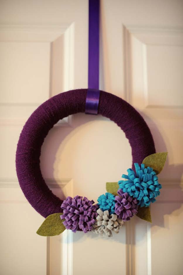 DIY Purple Room Decor - DIY Yarn Wreath with Felt Flowers- Best Bedroom Ideas and Projects in Purple - Cool Accessories, Crafts, Wall Art, Lamps, Rugs, Pillows for Adults, Teen and Girls Room 