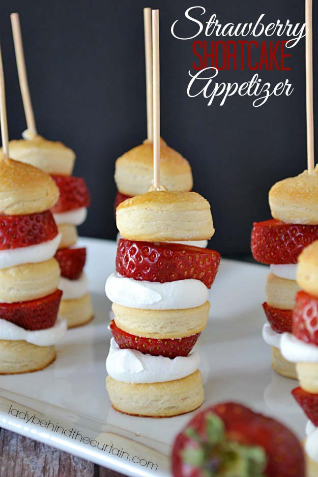 Cool and Easy Recipes For Teens to Make at Home - Strawberry Shortcake Appetizer Kabobs - Fun Snacks, Simple Breakfasts, Lunch Ideas, Dinner and Dessert Recipe Tutorials - Teenagers Love These Fun Foods that Are Quick, Healthy and Delicious Ideas for Meals 