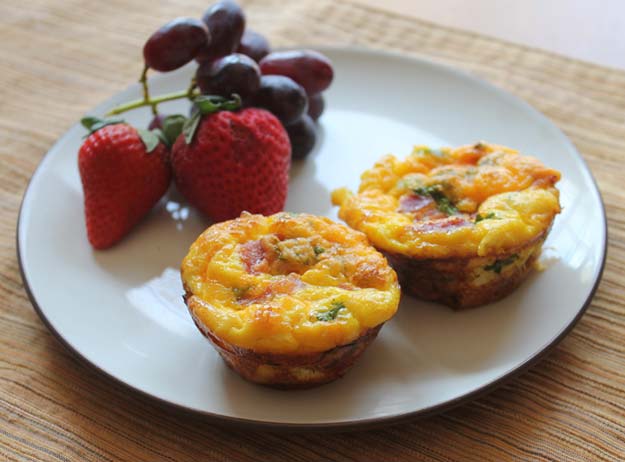 Cool and Easy Recipes For Teens to Make at Home - Easy Breakfast Casserole Muffins - Fun Snacks, Simple Breakfasts, Lunch Ideas, Dinner and Dessert Recipe Tutorials - Teenagers Love These Fun Foods that Are Quick, Healthy and Delicious Ideas for Meals 