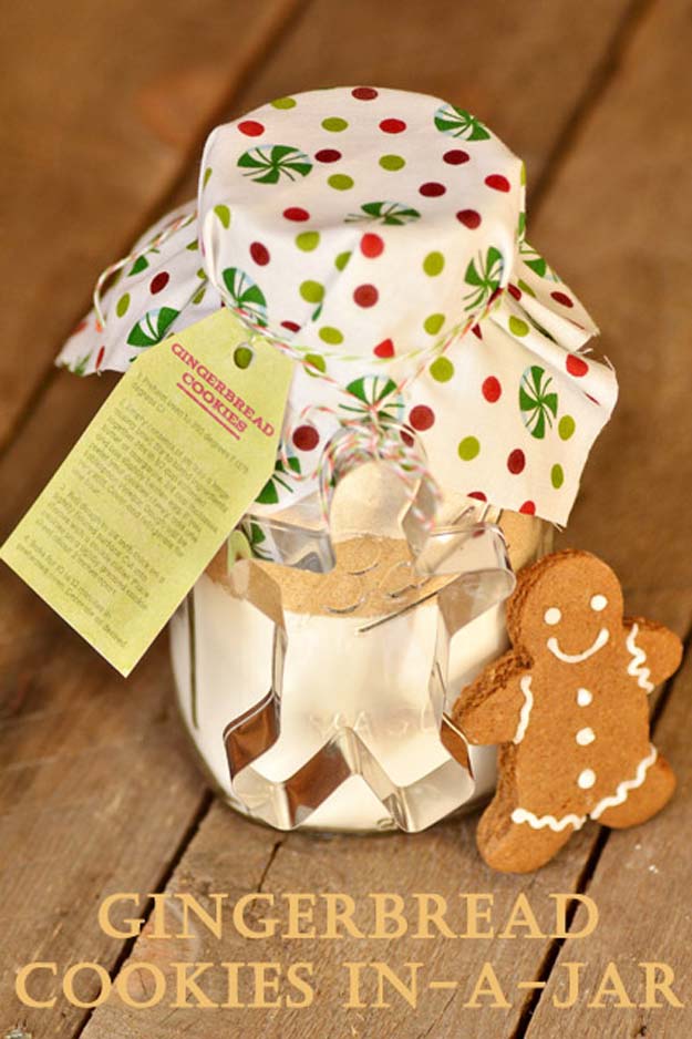 Cute DIY Mason Jar Gift Ideas for Teens - DIY Gingerbread Cookies in-a-Jar - Best Christmas Presents, Birthday Gifts and Cool Room Decor Ideas for Girls and Boy Teenagers - Fun Crafts and DIY Projects for Snow Globes, Dollar Store Crafts and Valentines for Kids