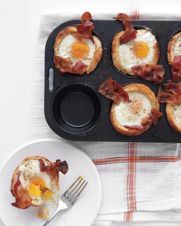 Cool and Easy Recipes For Teens to Make at Home - Bacon, Egg, and Toast Cups - Fun Snacks, Simple Breakfasts, Lunch Ideas, Dinner and Dessert Recipe Tutorials - Teenagers Love These Fun Foods that Are Quick, Healthy and Delicious Ideas for Meals 