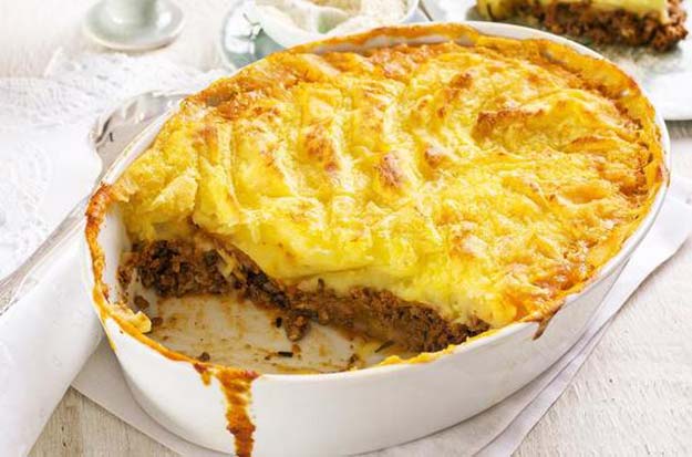 Cool and Easy Recipes For Teens to Make at Home - Shepherds Pie - Fun Snacks, Simple Breakfasts, Lunch Ideas, Dinner and Dessert Recipe Tutorials - Teenagers Love These Fun Foods that Are Quick, Healthy and Delicious Ideas for Meals 