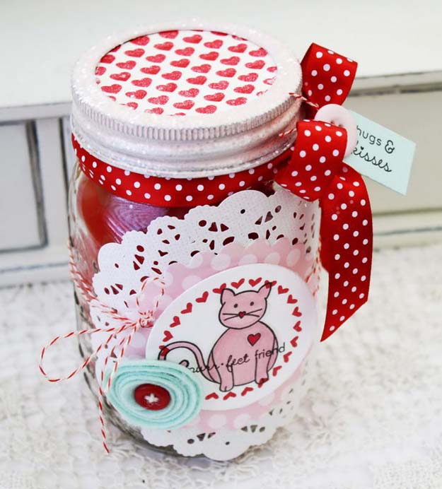 Best Mason Jar Valentine Crafts - Cute Valentine Love Jars - Cute Mason Jar Valentines Day Gifts and Crafts | Easy DIY Ideas for Valentines Day for Homemade Gift Giving and Room Decor | Creative Home Decor and Craft Projects for Teens, Teenagers, Kids and Adults 