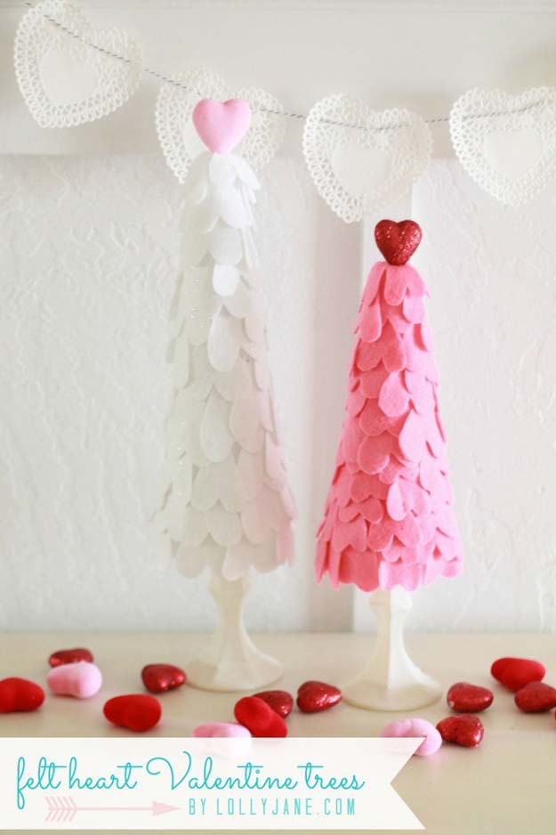 DIY Valentine Decor Ideas - Felt Heart Valentine Tree - Cute and Easy Home Decor Projects for Valentines Day Decorating - Best Homemade Valentine Decorations for Home, Tables and Party, Kids and Outdoor - Romantic Vintage Ideas - Cheap Dollar Store and Dollar Tree Crafts 