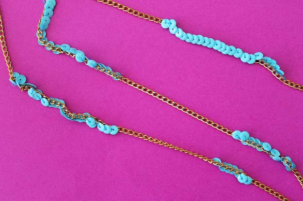 DIY Necklace Ideas - Sequined Chain Necklace - Pendant, Beads, Statement, Choker, Layered Boho, Chain and Simple Looks - Creative Jewlery Making Ideas for Women and Teens, Girls - Crafts and Cool Fashion Ideas for Teenagers 