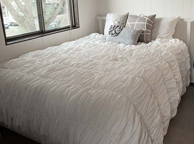 Cool DIY Ideas for Your Bed - DIY Anthropologie Cirrus Duvet - Fun Bedding, Pillows, Blankets, Home Decor and Crafts to Make Your Bedroom Awesome - Easy Step by Step Tutorials for Making A T-Shirt Pillow, Knit Throws, Fuzzy and Furry Warm Blankets and Handmade DYI Bedding, Sheets, Bedskirts and Shams 