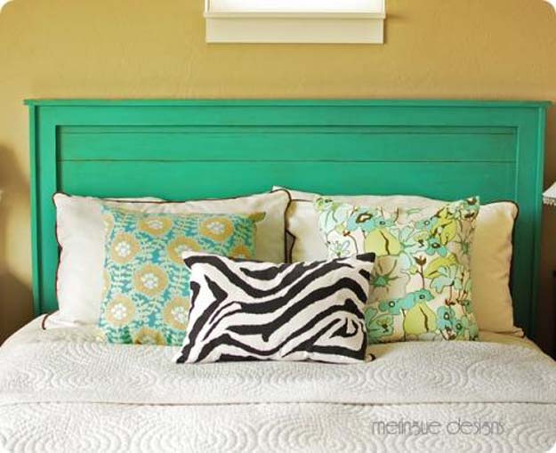 Cool DIY Ideas for Your Bed - DIY Reclaimed-Wood Headboard - Fun Bedding, Pillows, Blankets, Home Decor and Crafts to Make Your Bedroom Awesome - Easy Step by Step Tutorials for Making A T-Shirt Pillow, Knit Throws, Fuzzy and Furry Warm Blankets and Handmade DYI Bedding, Sheets, Bedskirts and Shams