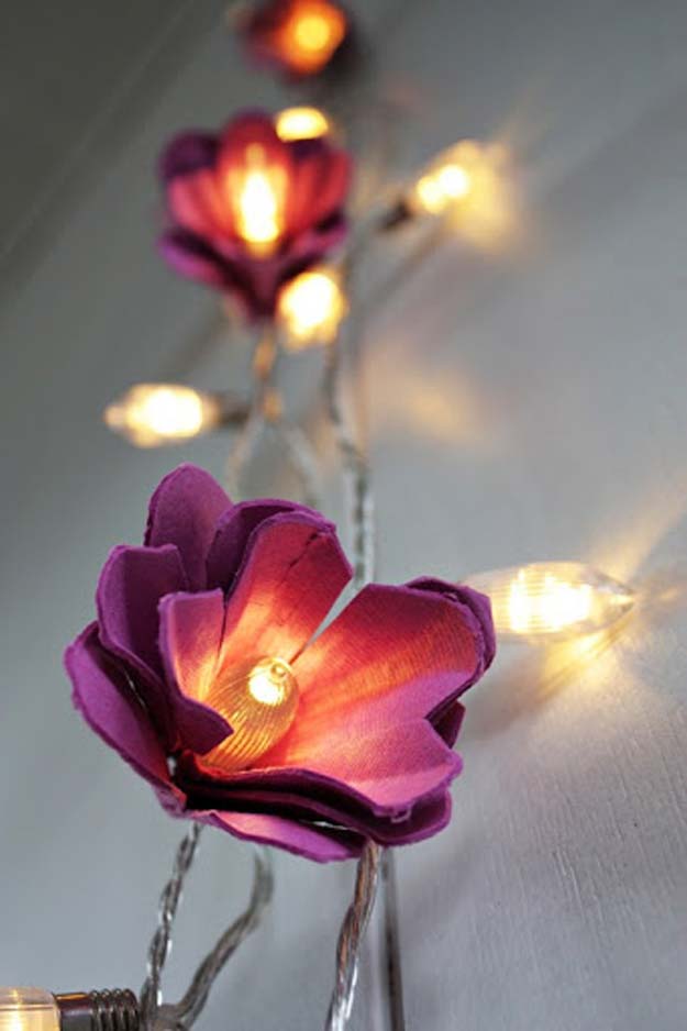Cool Ways To Use Christmas Lights - Egg Carton Flower Lights - Best Easy DIY Ideas for String Lights for Room Decoration, Home Decor and Creative DIY Bedroom Lighting - Creative Christmas Light Tutorials with Step by Step Instructions - Creative Crafts and DIY Projects for Teens, Teenagers and Adults #diyideas #stringlights #diydecor #teencrafts