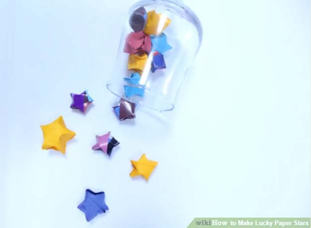 Cool Things to Make With Leftover Wrapping Paper - How to Make Lucky Paper Stars- Easy Crafts, Fun DIY Projects, Gifts and DIY Home Decor Ideas - Don't Trash The Christmas Wrapping Paper and Learn How To Make These Awesome Ideas Instead - Creative Craft Ideas for Teens, Tweens, Teenagers, Boys and Girls 