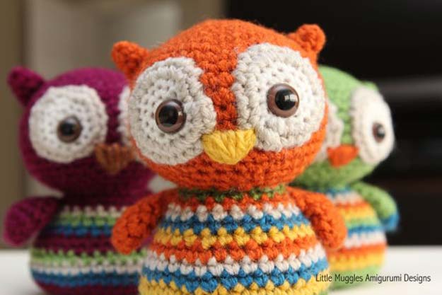 Free Crochet Patterns and Projects for Teens - Baby Owl Pattern - Best Free Patterns and Tutorials for Crocheting Cute DIY Gifts, Room Decor and Accessories - How To for Beginners - Learn How To Make a Headband, Scarf, Hat, Animals and Clothes DIY Projects and Crafts for Teenagers #crochet #crafts #teencrafts #freecrochet #crochetpatterns