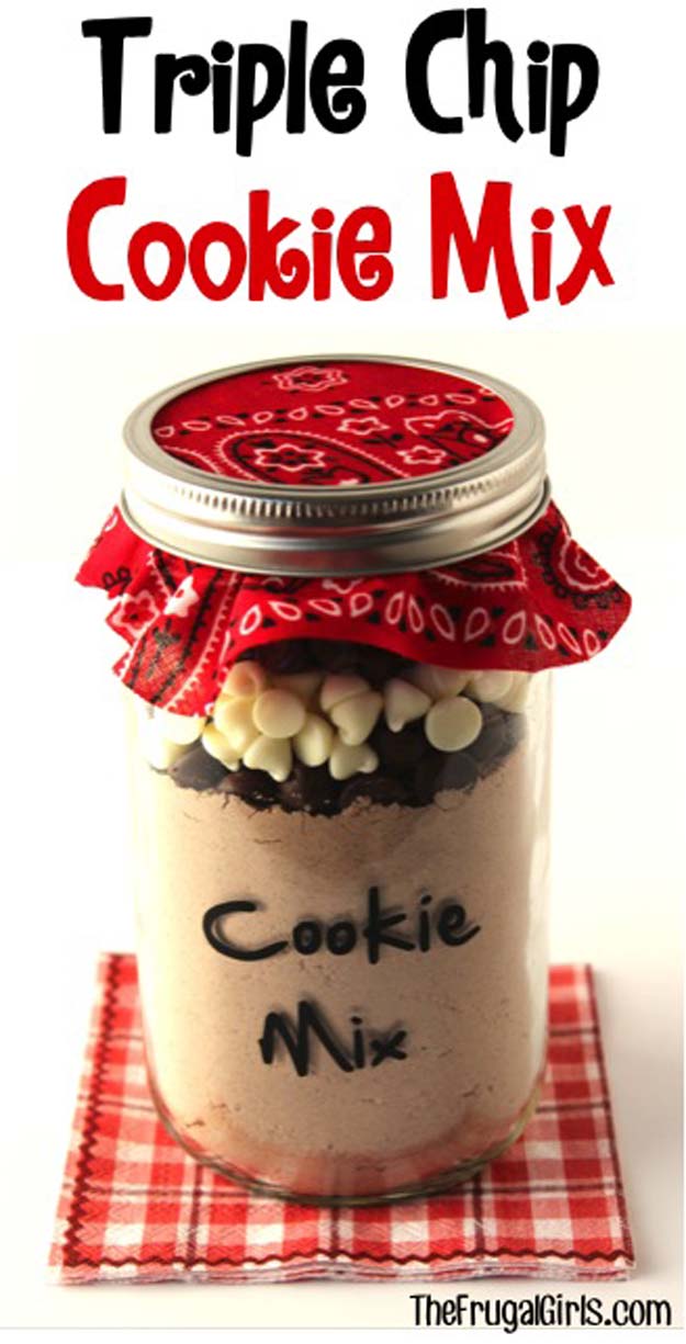 Best Mason Jar Cookies - Triple Chip Cookie Mix in a Jar! - Mason Jar Cookie Recipe Mix for Cute Decorated DIY Gifts - Easy Chocolate Chip Recipes, Christmas Presents and Wedding Favors in Mason Jars - Fun Ideas for DIY Parties, Easy Recipes for Teens, Teenagers, Kids and Teens - Cheap Last Mintue Gift Ideas for Friends, Family and Neighbors 