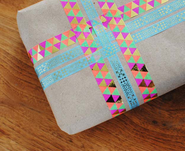 Washi Tape Crafts - Washi Gift Wrap - DIY Projects Made With Washi Tape - Wall Art, Frames, Cards, Pencils, Room Decor and DIY Gifts, Back To School Supplies - Creative, Fun Craft Ideas for Teens, Tweens and Teenagers - Step by Step Tutorials and Instructions 