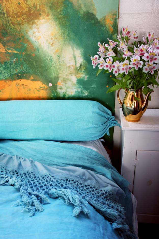Cool DIY Ideas for Your Bed - DIY Cozy Linen Duvet - Fun Bedding, Pillows, Blankets, Home Decor and Crafts to Make Your Bedroom Awesome - Easy Step by Step Tutorials for Making A T-Shirt Pillow, Knit Throws, Fuzzy and Furry Warm Blankets and Handmade DYI Bedding, Sheets, Bedskirts and Shams 