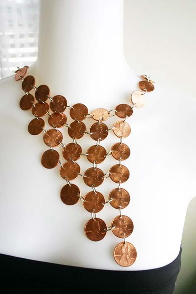 Cool DIYs Made With Pennies and Coins - Make A 36 Cent Penny Necklace - Penny Walls, Floors, DIY Penny Table. Art With Pennies, Walls and Furniture Make With Money and Coins. Cool, Creative Tutorials, Home Decor and DIY Projects Made With Old Pennies - Cool DIY Projects and Crafts for Teens 