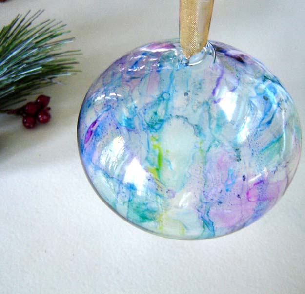 Sharpie Crafts For Teens, Kids and Adults -Glass ornaments made with Sharpies for Christmas tree decor and holiday fun. Boys and Girls love them - DIY Projects and Ideas with Sharpies Using Markers on Fabric, Glass, Mugs, T- Shirts, Plates, Paper - Creative Arts and Crafts Ideas for Room Decor, Gifts and Fun Fashion