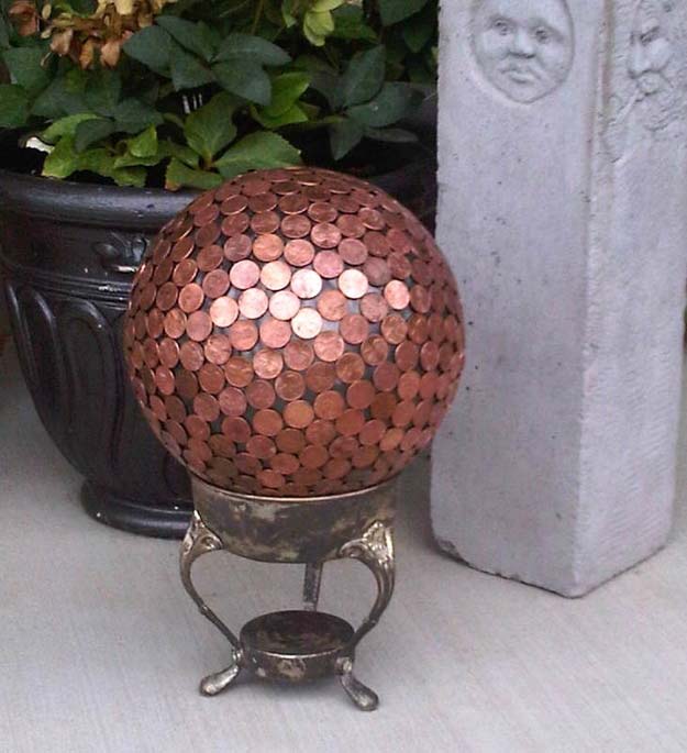Cool DIYs Made With Pennies and Coins - Penny Bowling Ball - Penny Walls, Floors, DIY Penny Table. Art With Pennies, Walls and Furniture Make With Money and Coins. Cool, Creative Tutorials, Home Decor and DIY Projects Made With Old Pennies - Cool DIY Projects and Crafts for Teens 