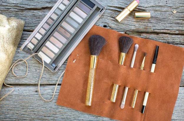 DIY Makeup Organizing Ideas - Leather Brush Holder - Projects for Makeup Drawer, Box, Storage, Jars and Wall Displays - Cheap Dollar Tree Ideas with Cardboard and Shoebox - Wood Organizers, Tray and Travel Carriers 