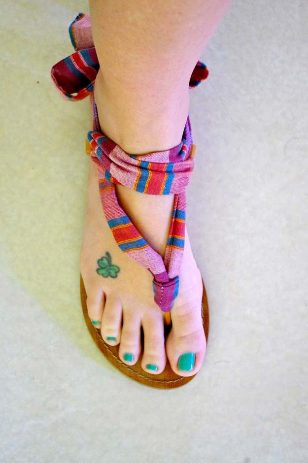 DIY Sandals and Flip Flops - Up-cycled Convertible Sandals - Creative, Cool and Easy Ways to Make or Update Your Shoes - Decorate Flip Flops with Cheap Dollar Store Crafts and Ideas - Beaded, Leather, Strappy and Painted Sandal Projects - Fun DIY Projects and Crafts for Teens and Teenagers 
