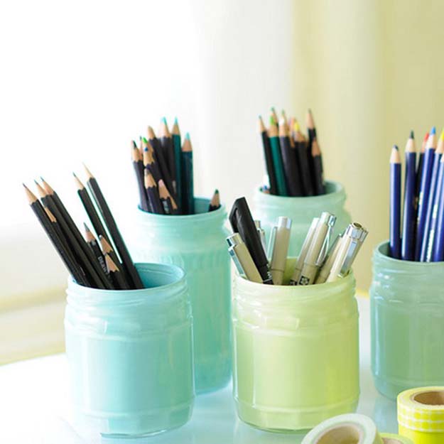 Fun DIY Ideas for Your Desk - Painted Pastel Jars - Cubicles, Ideas for Teens and Student - Cheap Dollar Tree Storage and Decor for Offices and Home - Cool DIY Projects and Crafts for Teens 