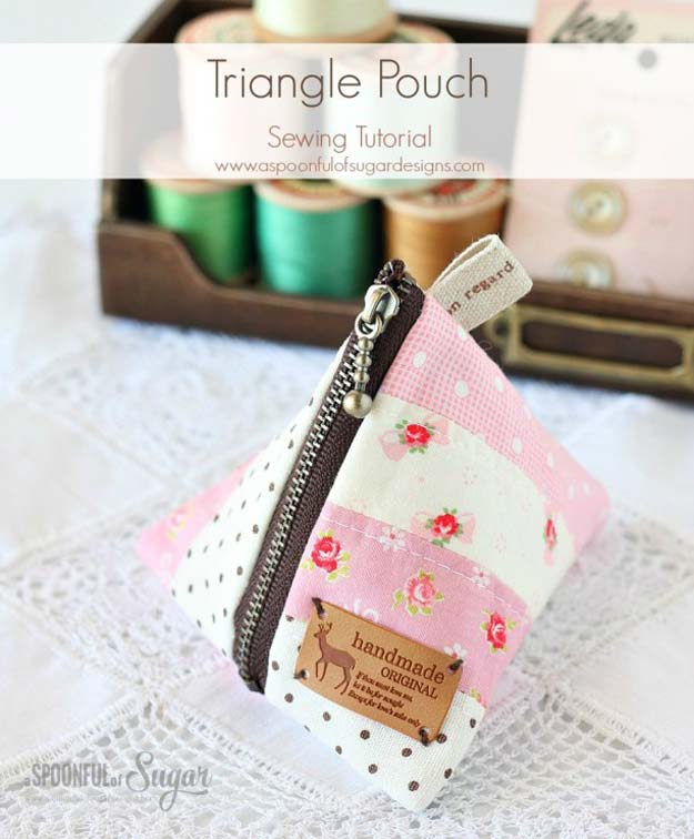 Crafts to Make and Sell - Triangle Pouch - Easy Step by Step Tutorials for Fun, Cool and Creative Ways for Teenagers to Make Money Selling Stuff - Room Decor, Accessories, Gifts and More 