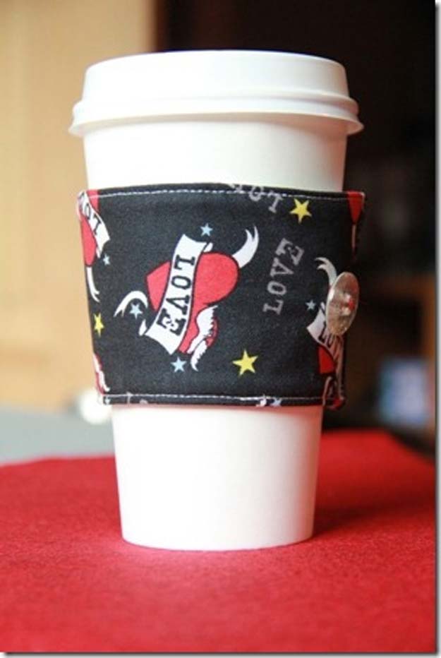 Crafts to Make and Sell - Reversible Coffee Cup Sleeves - Easy Step by Step Tutorials for Fun, Cool and Creative Ways for Teenagers to Make Money Selling Stuff - Room Decor, Accessories, Gifts and More 