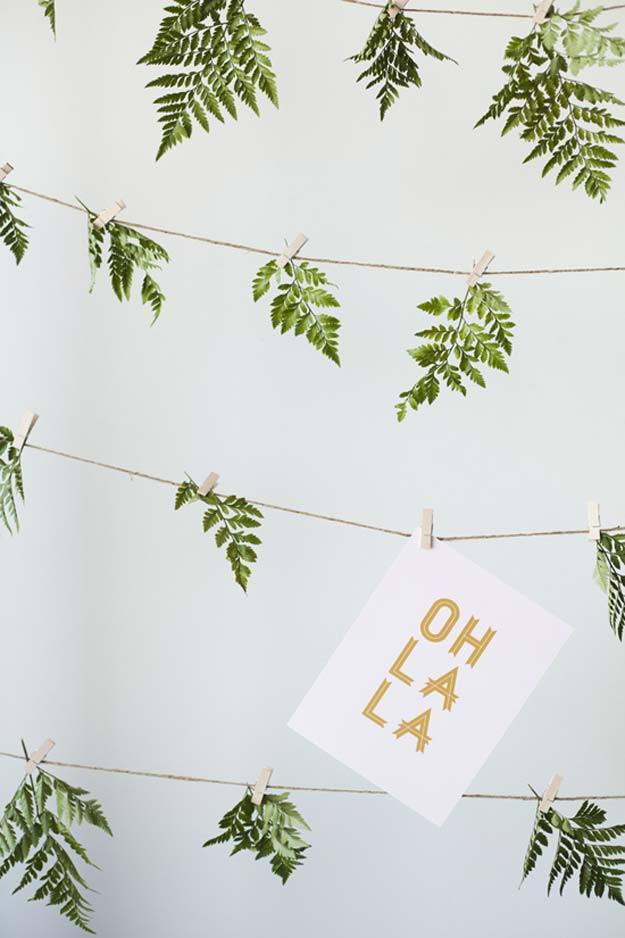 DIY Selfie Ideas - Leaves and Twine - Cool Ideas for Photo Booth and Picture Station - Props, Light, Mirror, Board, Wall, Background and Tips for Shooting Best Selfies - DIY Projects and Crafts for Teens 