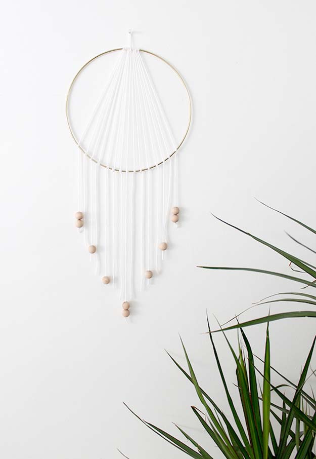 All White DIY Room Decor - DIY Modern Dreamcatcher - Creative Home Decor Ideas for the Bedroom and Teen Rooms - Do It Yourself Crafts and White Wall Art, Bedding, Curtains, Lamps, Lighting, Rugs and Accessories - Easy Room Decoration Ideas for Girls, Teens and Tweens - Cute DIY Gifts and Projects With Step by Step Tutorials and Instructions 