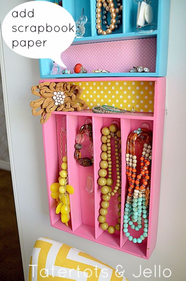 Best DIY Room Decor Ideas for Teens and Teenagers - Jewelry Organizer - Best Cool Crafts, Bedroom Accessories, Lighting, Wall Art, Creative Arts and Crafts Projects, Rugs, Pillows, Curtains, Lamps and Lights - Easy and Cheap Do It Yourself Ideas for Teen Bedrooms and Play Rooms #teencrafts #diydecor #roomideas #teenrooms #teendecor #diyideas