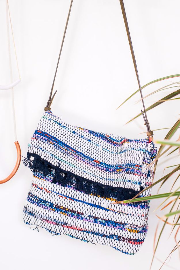 DIY Bags for Summer - DIY Crossbody Bag - Easy Ideas to Make for Beach and Pool - Quick Projects for a Bag on A Budget - Cute No Sew Idea, Quick Sewing Patterns - Paint and Crafts for Making Creative Beach Bags - Fun Tutorials for Kids, Teens, Teenagers, Girls and Adults