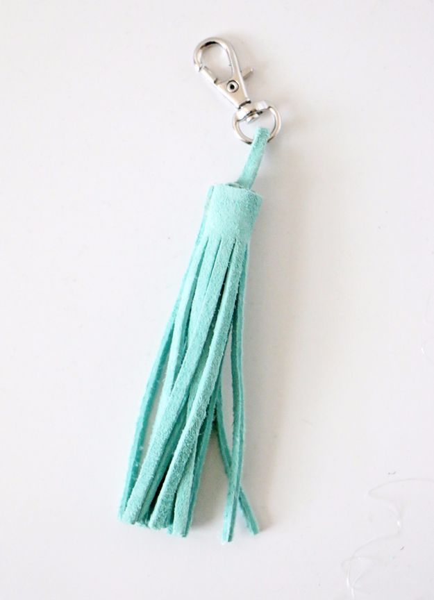 Cheap Crafts for Teens - Easy DIY Leather Tassel - Inexpensive DIY Projects for Teenagers and Tweens - Cute Room Decor, School Supplies, Accessories and Clothing You Can Make On A Budget - Fun Dollar Store Crafts - Cool DIY Gift Ideas for Christmas, Birthdays, BFF gifts and more - Step by Step Tutorials and Instructions #cheapcrafts #dollarstorecrafts #teencrafts #dollartreecrafts