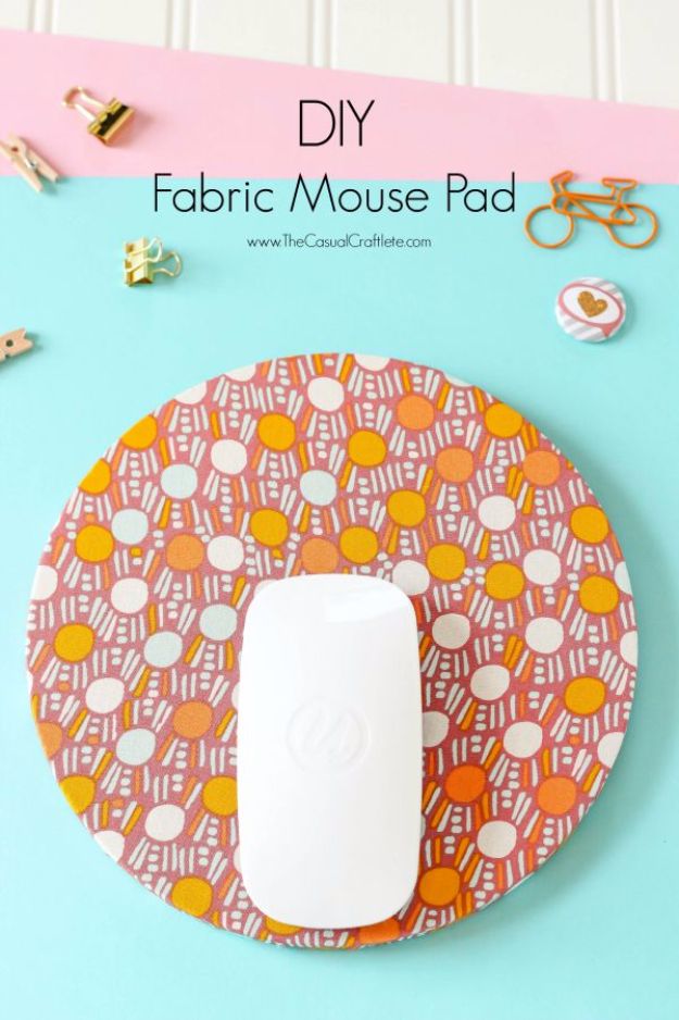 Cheap DIY Gifts and Inexpensive Homemade Christmas Gift Ideas for People on A Budget - DIY Fabric Mouse Pad - To Make These Cool Presents Instead of Buying for the Holidays - Easy and Low Cost Gifts fTo Make For Friends and Neighbors - Quick Dollar Store Crafts and Projects for Xmas Gift Giving Parties - Step by Step Tutorials and Instructions #diygifts #teencrafts #diyideas #crafts #christmasgifts #cheapgifts