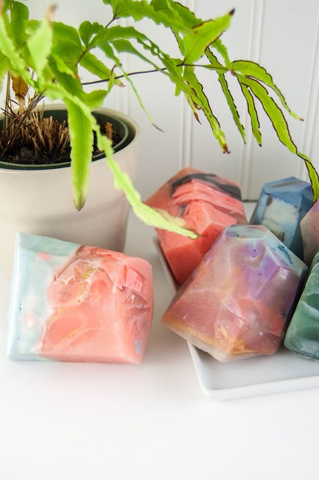 Soap Recipes DIY - DIY Soap Rocks - DIY Soap Recipe Ideas - Best Soap Tutorials for Soap Making Without Lye - Easy Cold Process Melt and Pour Tips for Beginners - Crockpot, Essential Oils, Homemade Natural Soaps and Products - Creative Crafts and DIY for Teens, Kids and Adults #soaprecipes #diygifts #soapmaking