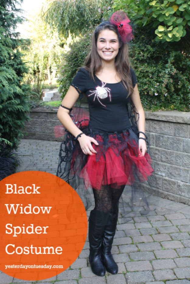Teen Costume Ideas - DIY Black Widow Spider Costume - Easy Costumes for Halloween - Cheap DIY Costumes for Teens - Scary, Spooky, Ideas for Couples, Groups and Friends - Quick Last Minute Hallloween Costumes, Best Celebrity Ideas - Dolls, Zombies, Ghosts, Makeup Tutorials Teenagers Dress Up Idea-
